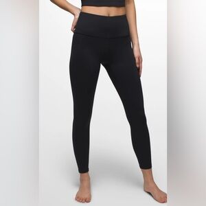 Medium Prana Chakara 7/8 leggings. New with tags.